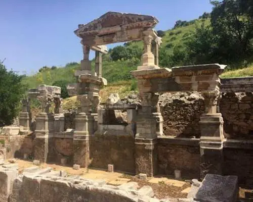 Private tour of Ancient Ephesus with pottery demonstration