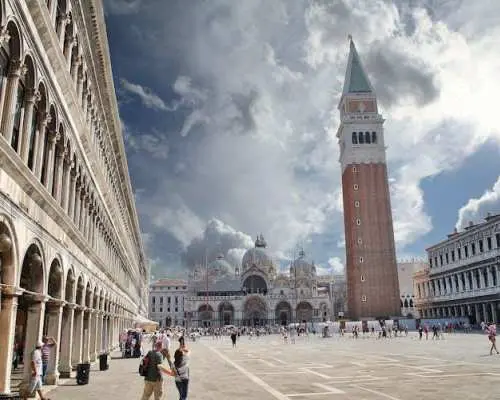 Venice St. Mark's Basilica guided tour with terrace and museum