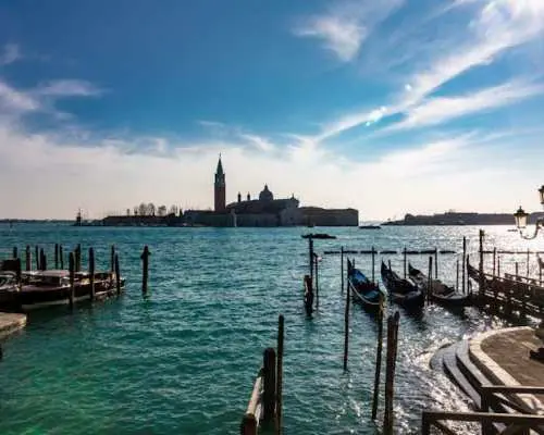 Venice walking tour with Doge's Palace and Golden basilica