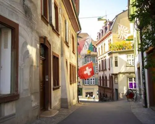 Discover Basel's most photogenic spots with a local