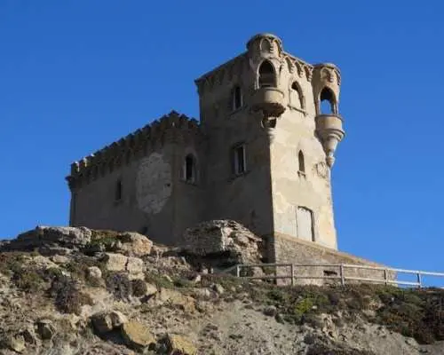 Day trip to Tarifa, Vejer, and the Bolonia beach from the Cadiz Bay