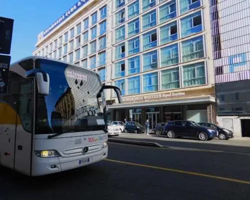 rome-city-center-to-fiumicino-airport-transfer-reliable-service-kkday