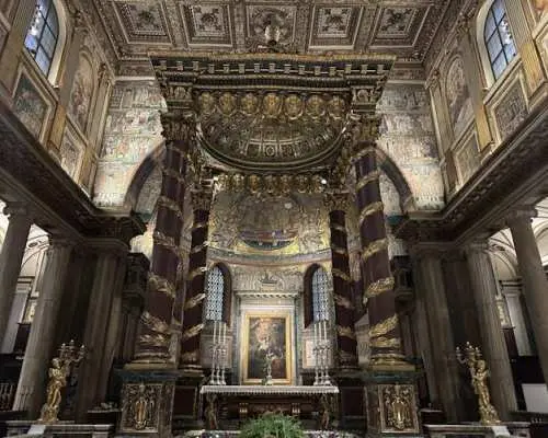 Hop On Hop Off Bus & Saint Mary Major ticket with optional audio guide