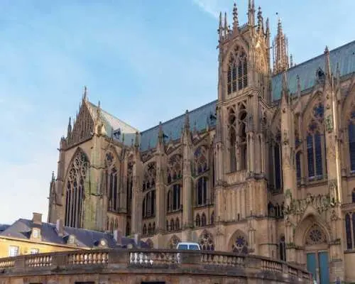 Metz 2-hour introductory walking tour with a local
