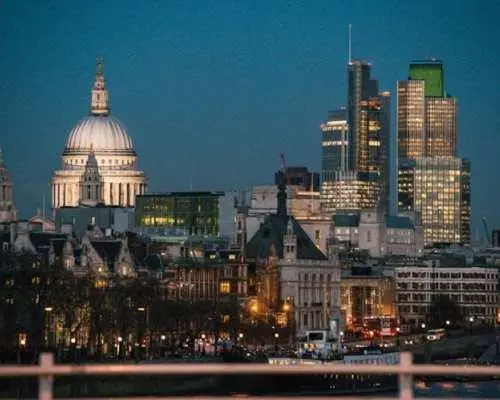 Big Bus panoramic evening tour of London