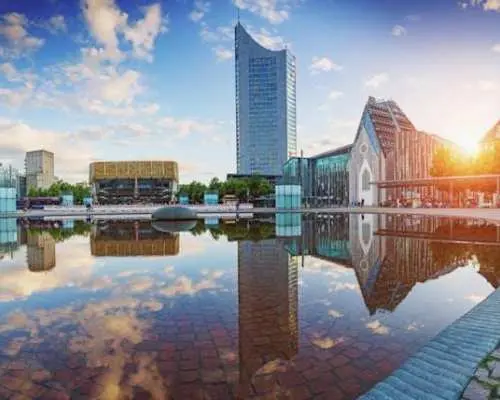 Leipzig introductory city walking tour with a local