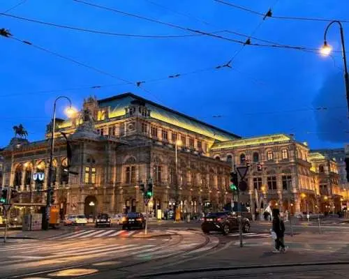 Albertina Modern ticket and Vienna self-guided audio tour