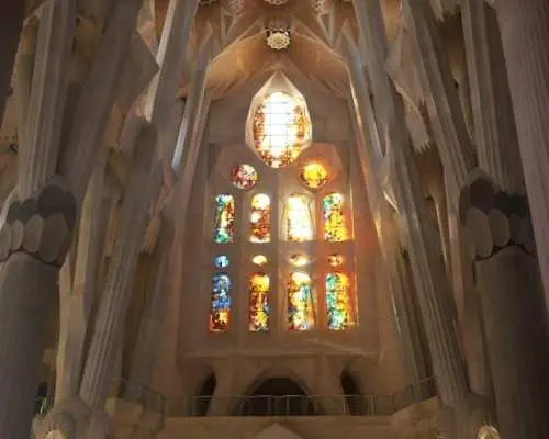 Skip the Line: Sagrada Familia Guided Tour
