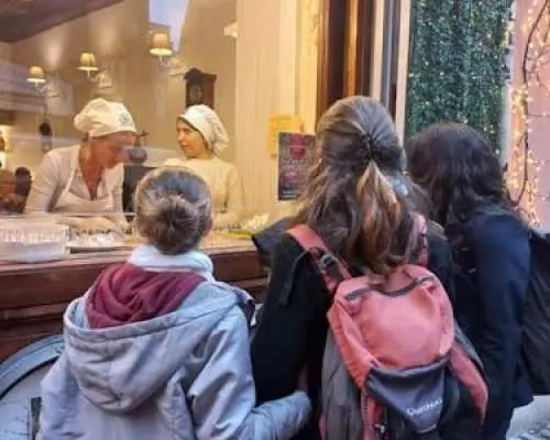 Rome Food Tasting Tour in Trastevere
