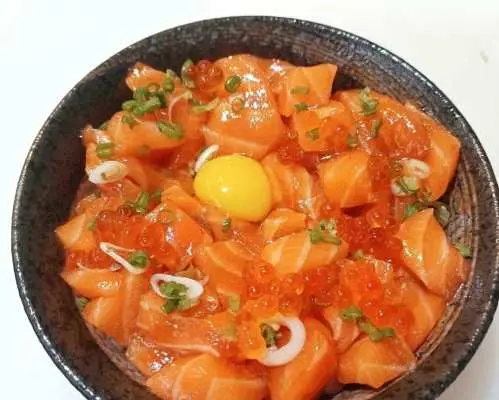 Salmonking 居酒屋，Jas Green Village Kubon | 三華他萬奧