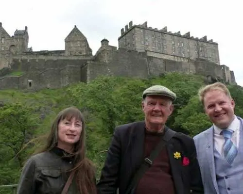 Guided group walking tour of Edinburgh