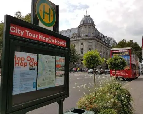 杜塞尔多夫24小时随上随下观光巴士之旅