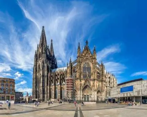 24-Hour Cologne Hop-On Hop-Off Bus Tour