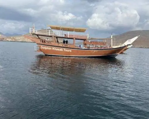 Private full-day dhow cruise from Khasab