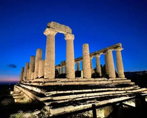 Evening tour of the Valley of the Temples with ticket