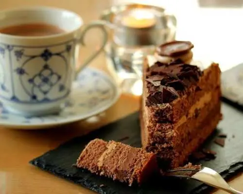 Guided tasting tour of traditional Viennese coffee, cake and chocolate