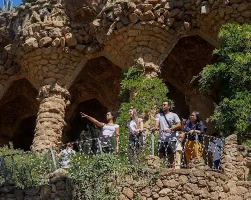 Park Güell and Sagrada Familia guided tour