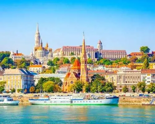 Budapest Pass to Parliament, cruise and St Stephen's Basilica