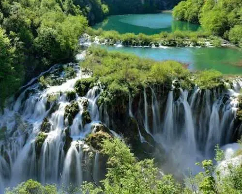 Plitvice Lakes National Park guided private tour from Split