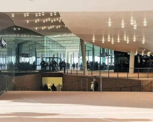 Elbphilharmonie Plaza ticket with self-guided HafenCity audio tour