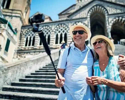 Full-day Amalfi Coast highlights tour in Positano, Amalfi and Ravello