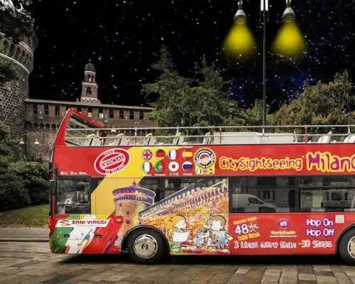 Milan Night Tour by Open Bus