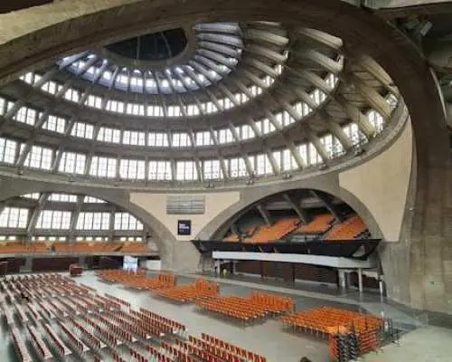 Wrocław walking tour with Centennial Hall