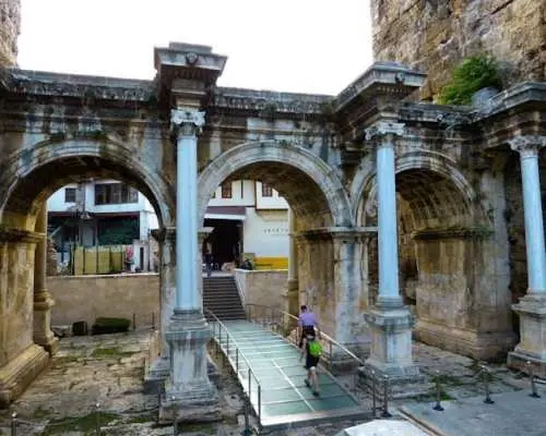 Half-Day Perge and Antalya Museum with Private Guide