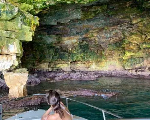 ทัวร์ล่องเรือส่วนตัว 4.5 ชั่วโมงในโปลิญญาโน