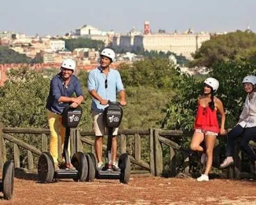 巴塞隆纳休塔德亚 Segway™ 之旅