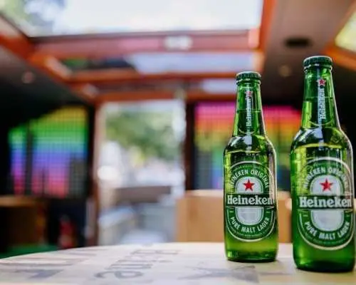 45分鐘喜力運河遊船之旅，含飲品和喜悅體驗