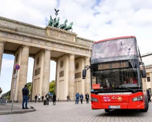 Berlin Red Sightseeing hop-on hop-off 24 or 48h bus