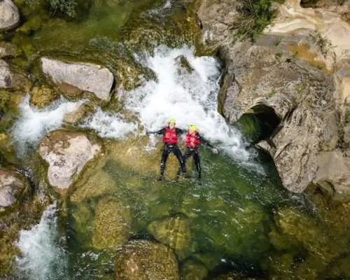 塞蒂纳河上的极限峡谷漂流