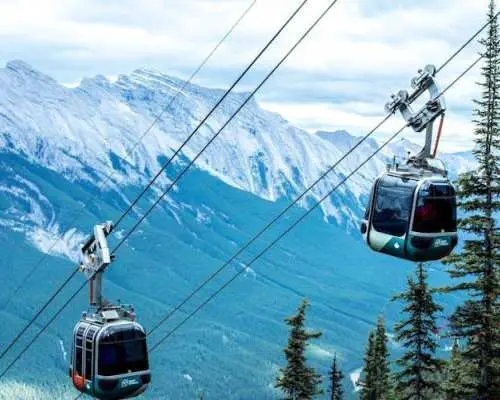 Banff area and canyon walking tour from Calgary
