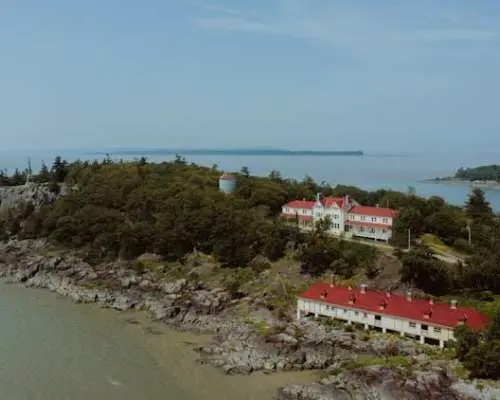 Cruise and visit of Grosse-île