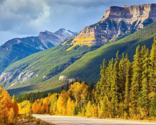 Self-Guided Driving Tour From Calgary to Banff