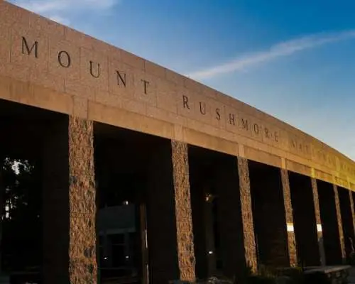 Badlands National Park and Mt. Rushmore Self-Guided Driving Audio Tour