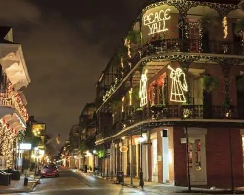 Tour New Orleans French Quarter in a haunted exploration game