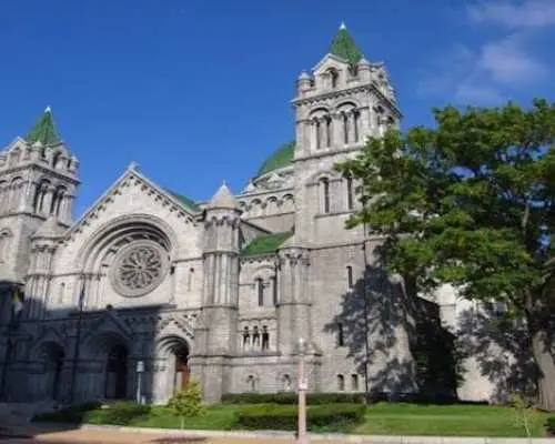 St. Louis Arch guided tour with Gateway boat cruise