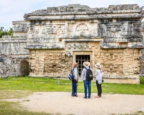 Chichen Itza tour by Xichen