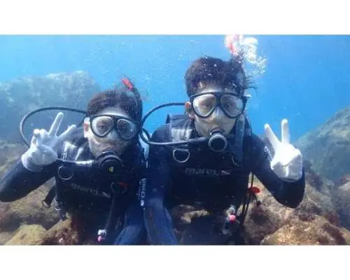 【静岡・熱海】プチリゾート初島の海で体験ダイビング！
