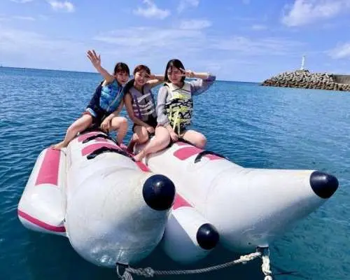 【从冲绳宜野湾出发】享受冲绳美丽大海的3项海上运动套餐。