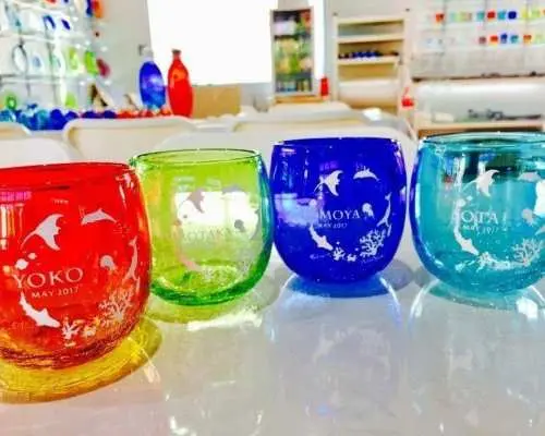【沖繩，那霸/國際通】用噴砂工藝創作屬於你自己的原創玻璃藝術品！輕鬆上手！觀光途中體驗這項藝術的絕佳方式！