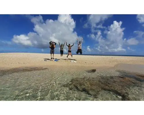 [Southern Okinawa] Traditional seawater tofu making, sea activities, eco-tour