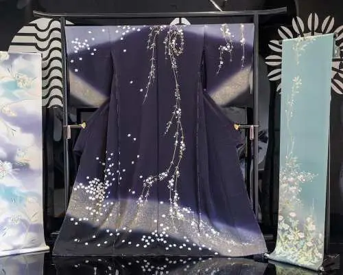 Kyoto, Japan | A Tour of Hand-Painted Kyoto Yuzen Kimono Workshops Led by Fushimi Traditional Craft Masters & Yuzen Dyeing Experience