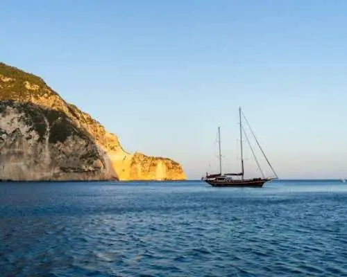 Rhodes Bay sunset sailing trip