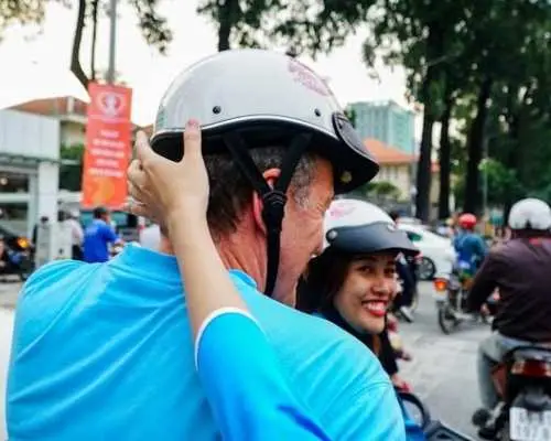 ホーチミン市のフードツアー（スクーターで行く、女性ライダーたちのパワー溢れる旅）