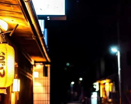 大阪難波のバー巡りナイトツアー