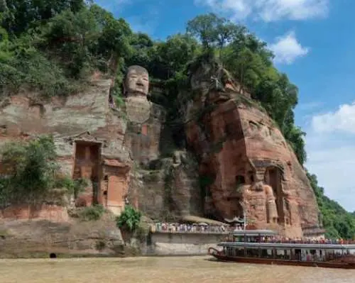 Giant Buddha and Huanglongxi Old Town private day tour from Chengdu