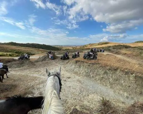 在杜勒斯體驗ATV越野車探險